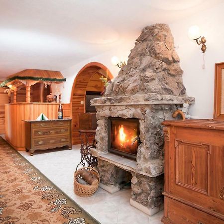 Privat Gallik Ждяр Экстерьер фото
